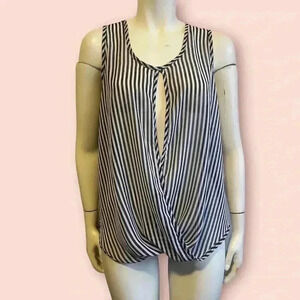 GUESS sleeveless striped infinity open back tank top black and white medium